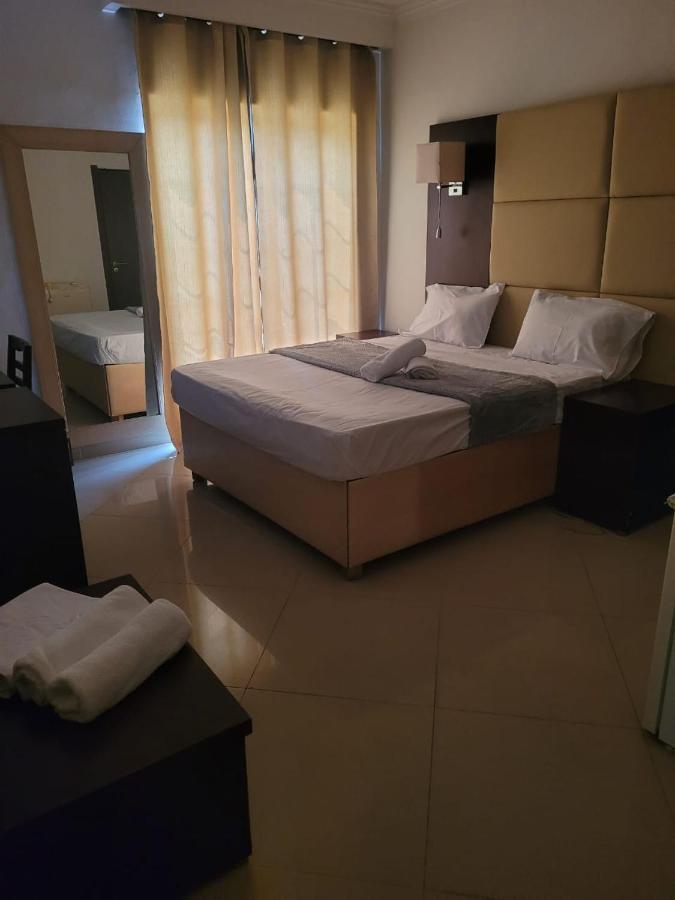 Guest House La Plaza Luanda Eksteriør bilde
