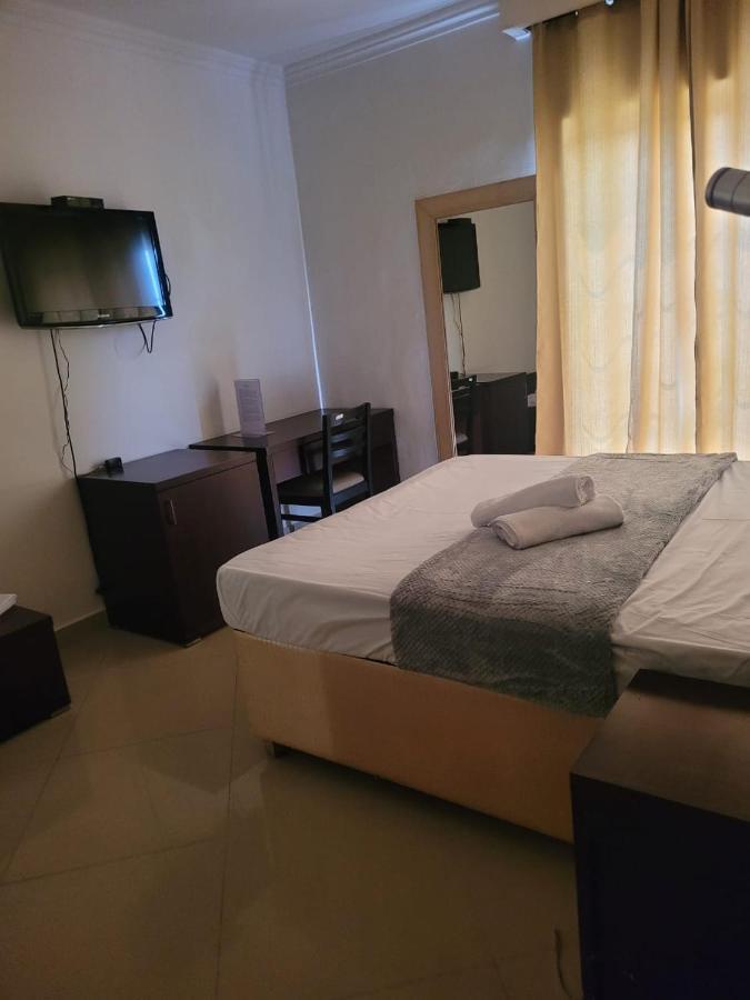 Guest House La Plaza Luanda Eksteriør bilde